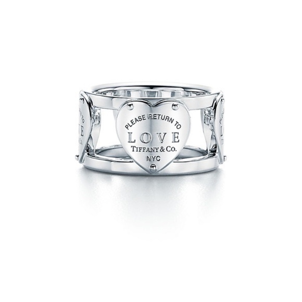 Return to Tiffany Love Heart Wide Rivet Ring